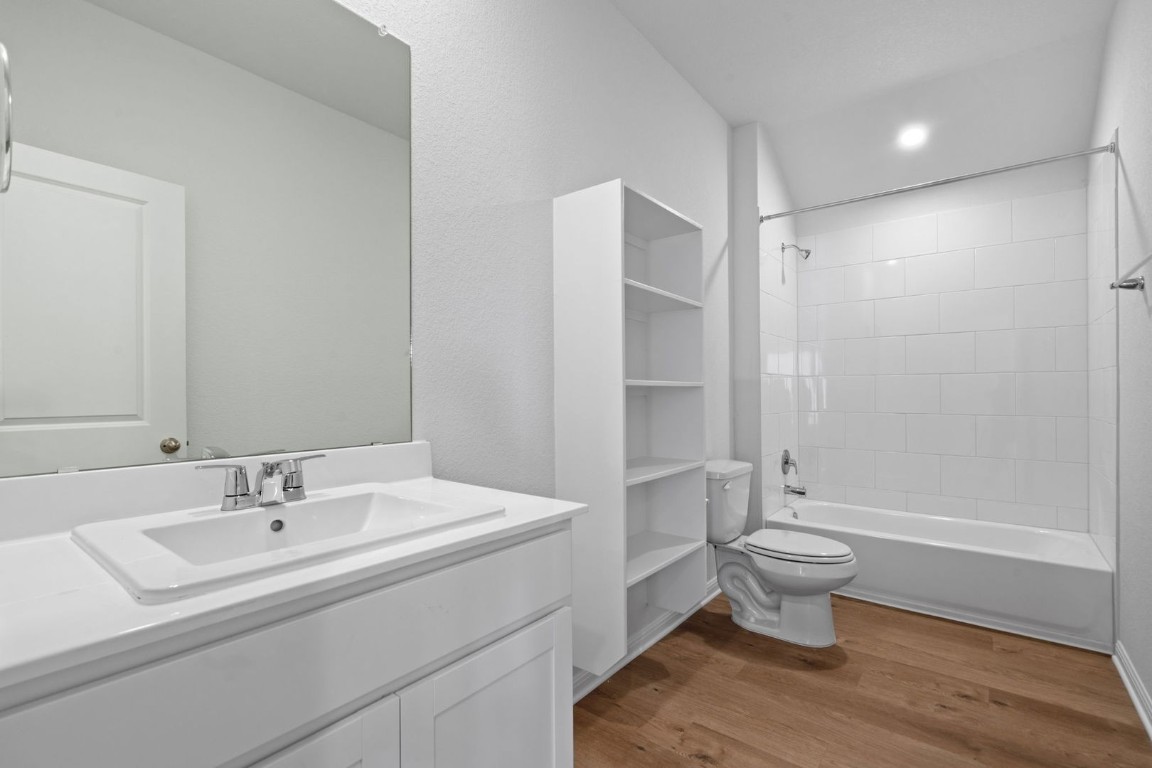 133 Hatari Trail Jarrell, TX 76537 - Photo 11 of 33