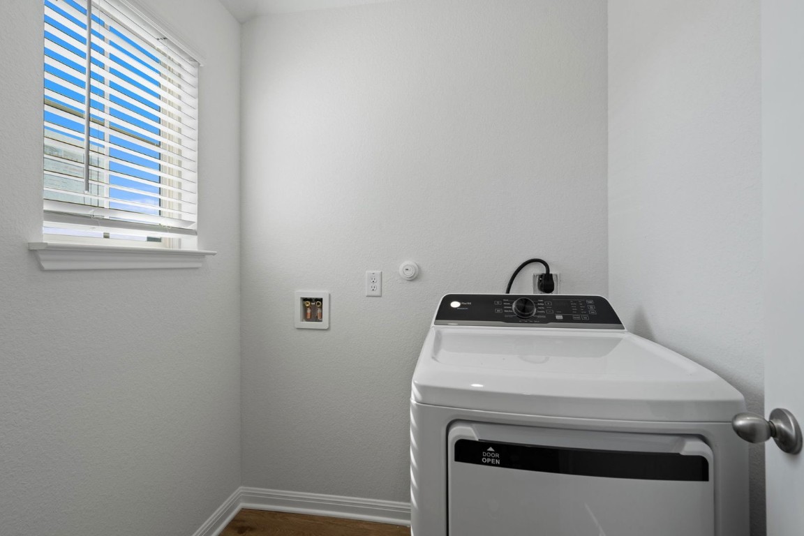 133 Hatari Trail Jarrell, TX 76537 - Photo 21 of 33