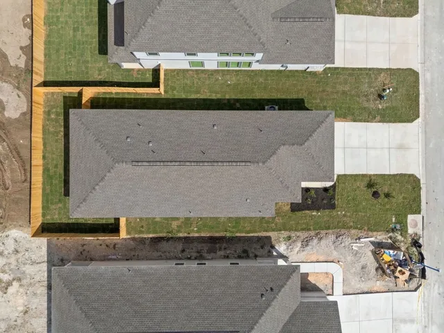 $284,998 | 133 Hatari Trail, Jarrell, TX 76537