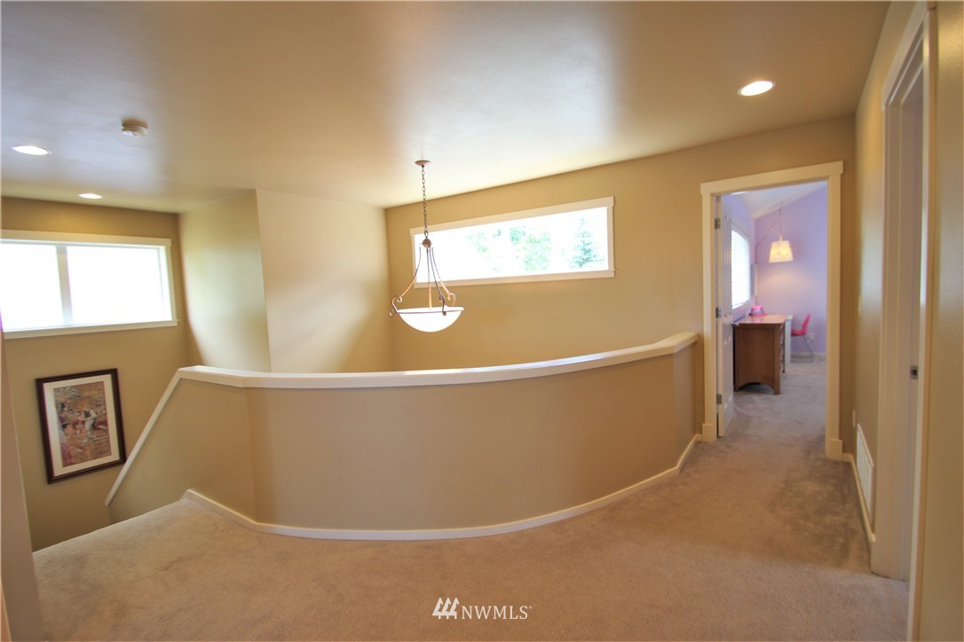 17059 168th Court Southeast Renton, WA 98058 - Photo 15 of 25 Gallery Image 15