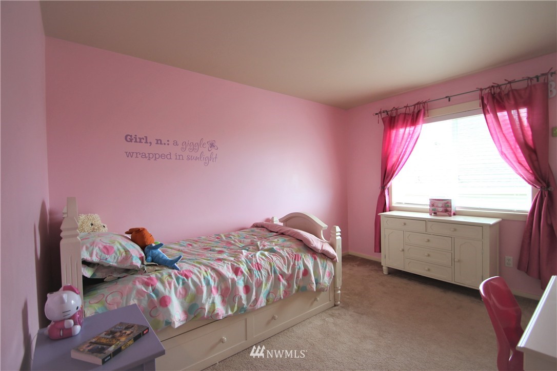 17059 168th Court Southeast Renton, WA 98058 - Photo 17 of 25 Gallery Image 17