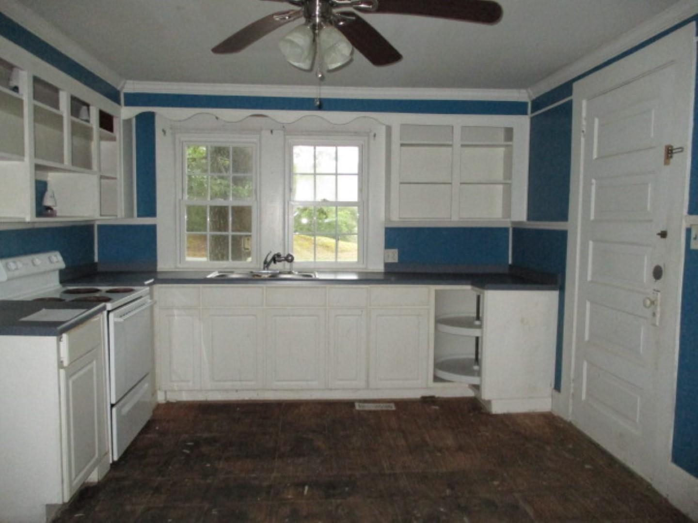 21 Wallace Road Chesnee, SC 29323 - Photo 3 of 11 Gallery Image 3
