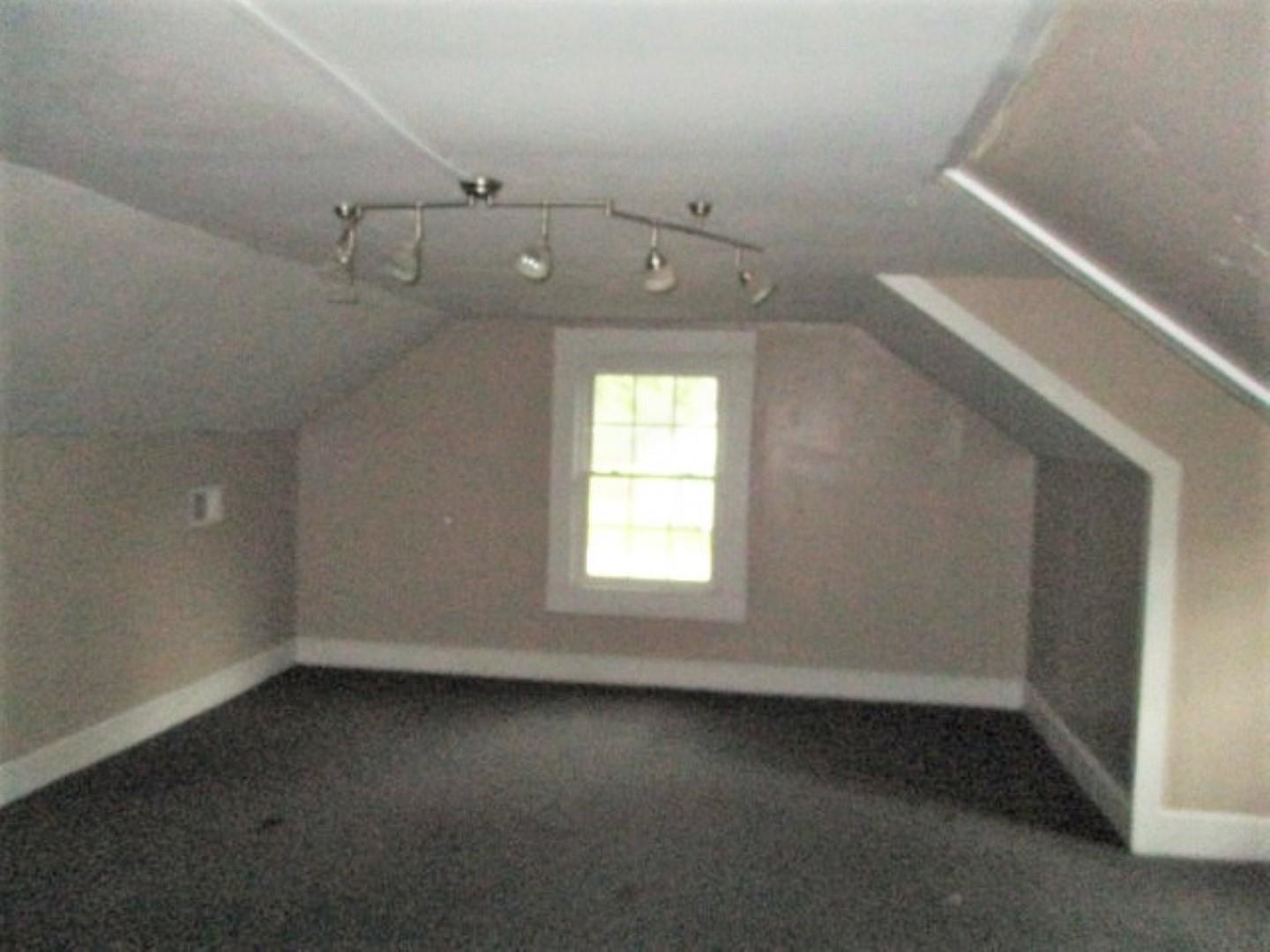21 Wallace Road Chesnee, SC 29323 - Photo 8 of 11 Gallery Image 8