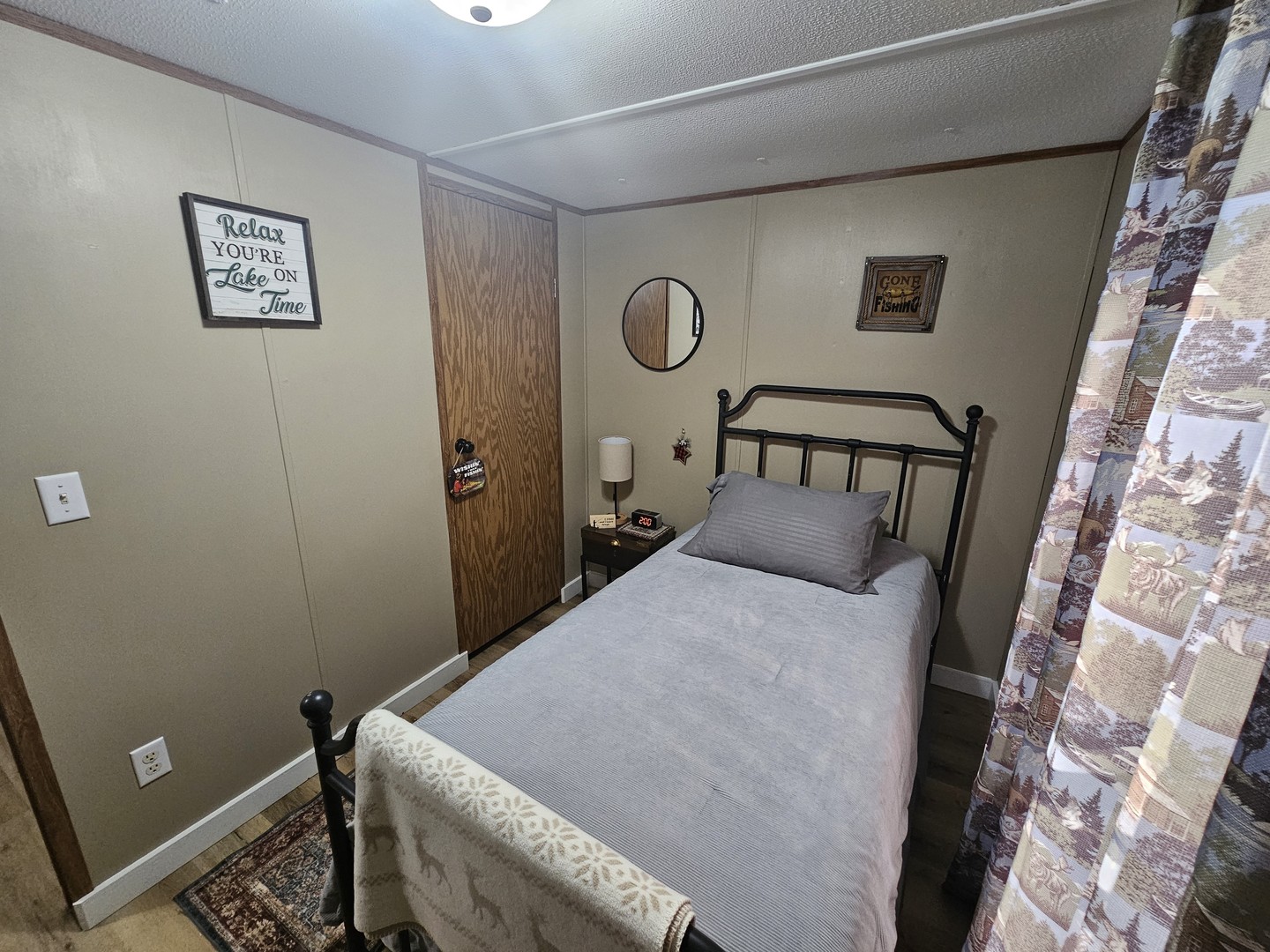 190 West 5th Street Bonnie, IL 62816 - Photo 25 of 25 a bedroom with a bed and a window