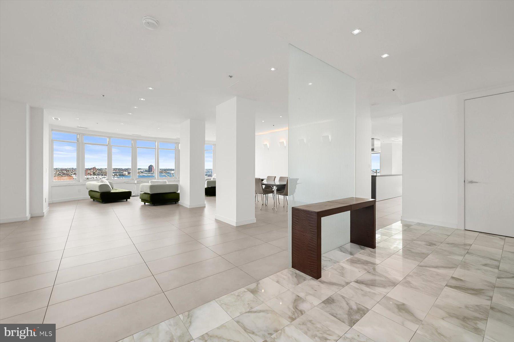 100 Harborview Drive, Unit 1901 Baltimore, MD 21230 - Photo 4 of 107