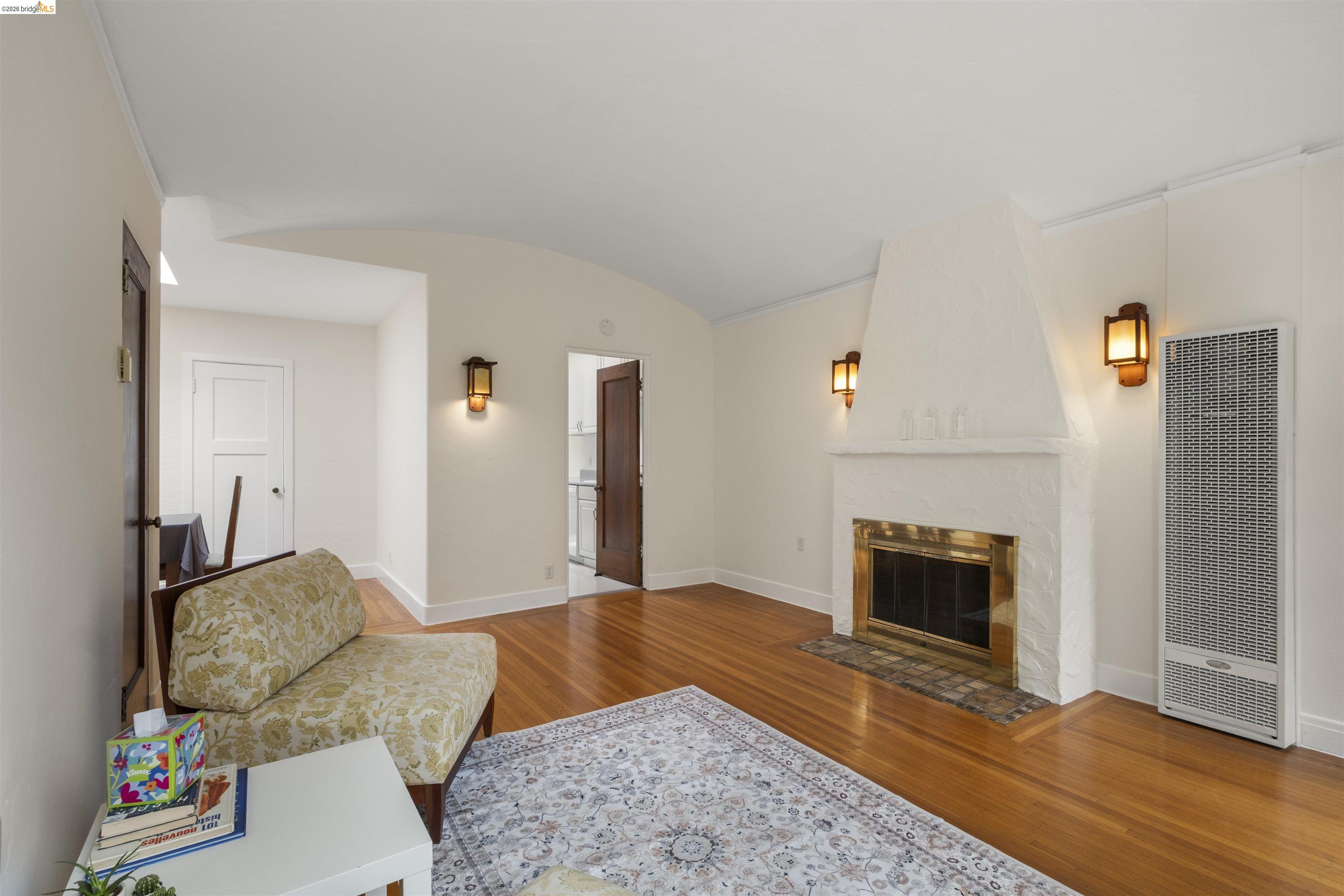 2444 Virginia Street, Unit B Berkeley, CA 94709 - Photo 17 of 39