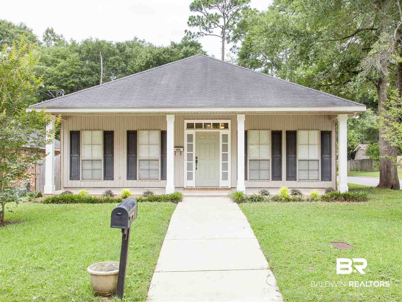 900 Galoway Avenue Mobile, AL 36609 - Photo 1 of 26