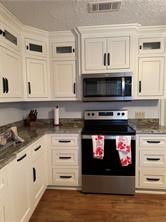 315 Getaway Lane Surrency, GA 31563 - Photo 10 of 17