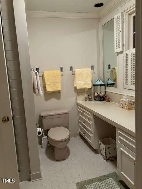 7 Hastings Square Durham, NC 27707 - Photo 26 of 28 a bathroom with a sink toilet and a mirror