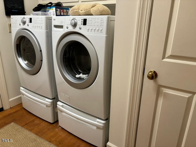 7 Hastings Square Durham, NC 27707 - Photo 27 of 28 a close up view of a washer and dryer