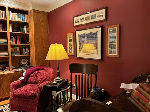 7 Hastings Square Durham, NC 27707 - Photo 3 of 28 a bedroom with furniture and a lamp