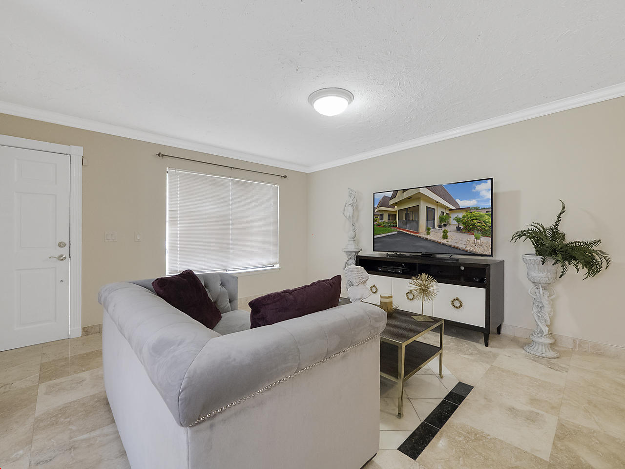 9365 Southwest 61st Way, Unit C Boca Raton, FL 33428 - Photo 2 of 21 FamilyRoom-5