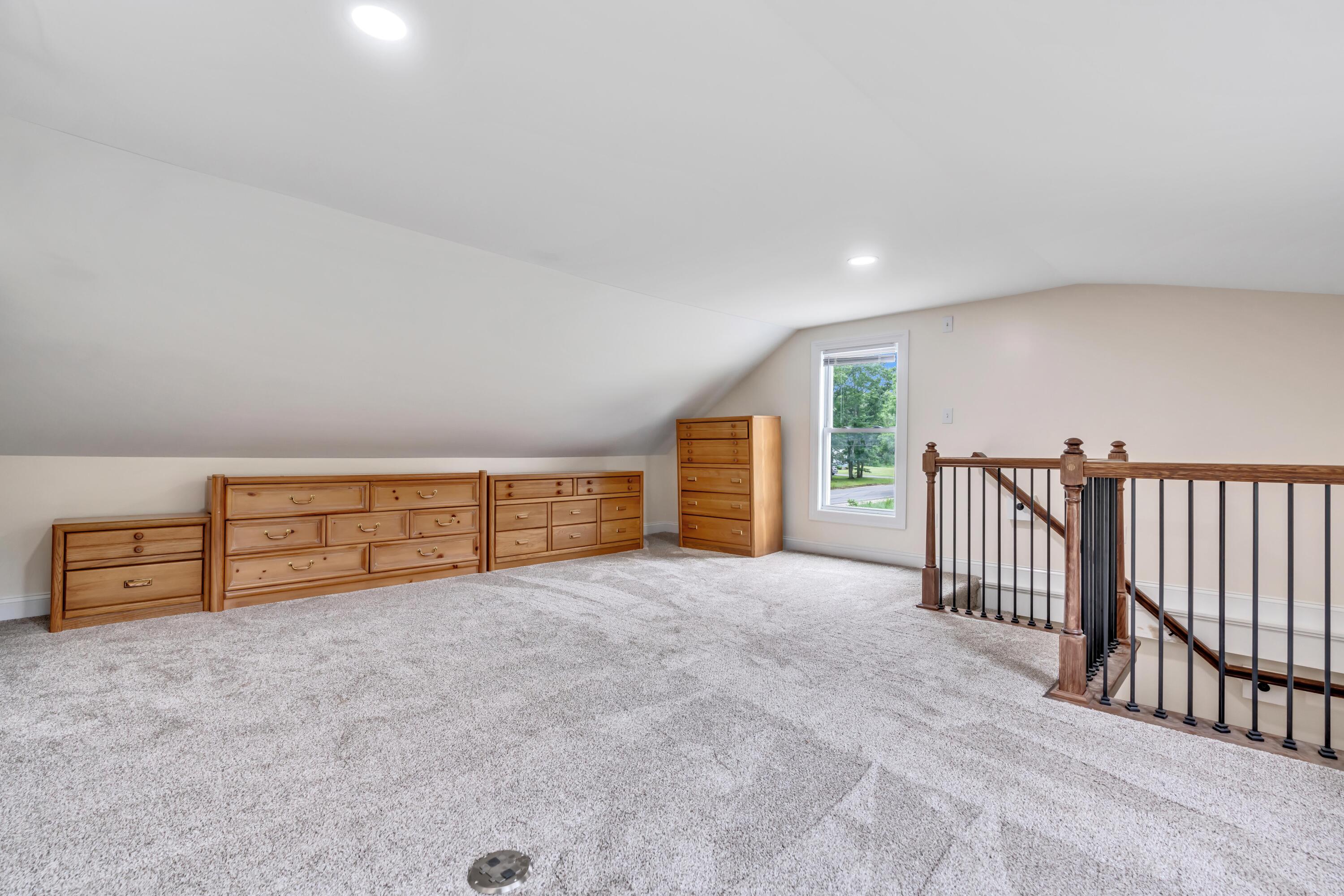 49 Old Falls Road Kennebunk, ME 04043 - Photo 21 of 24 bedroomloft