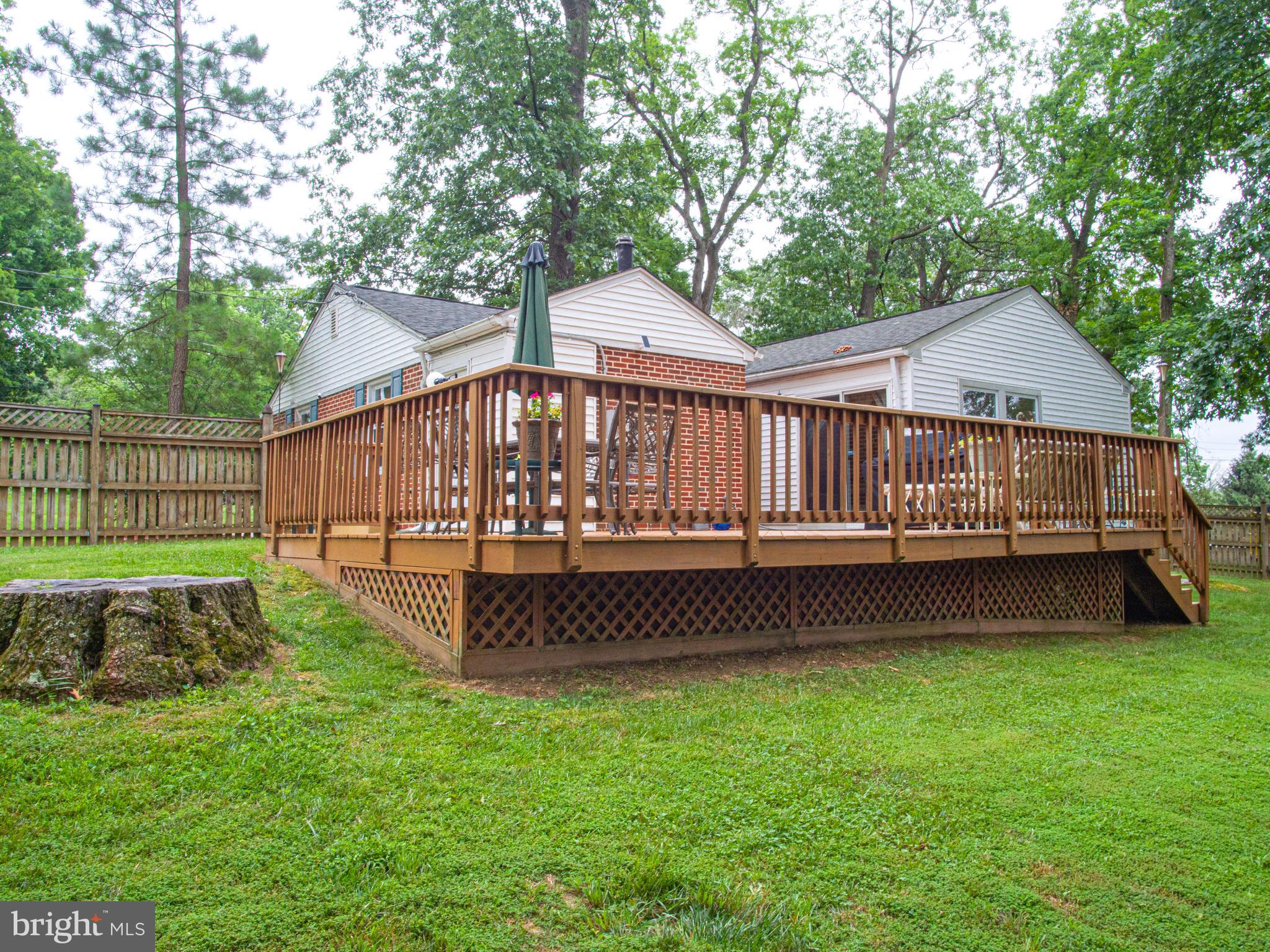 7734 Carter Road Sykesville, MD 21784 - Photo 27 of 31 Exterior Rear