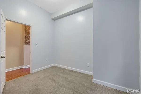 $1,250 | 2348 Rutger Street, Unit B, St. Louis, MO 63104