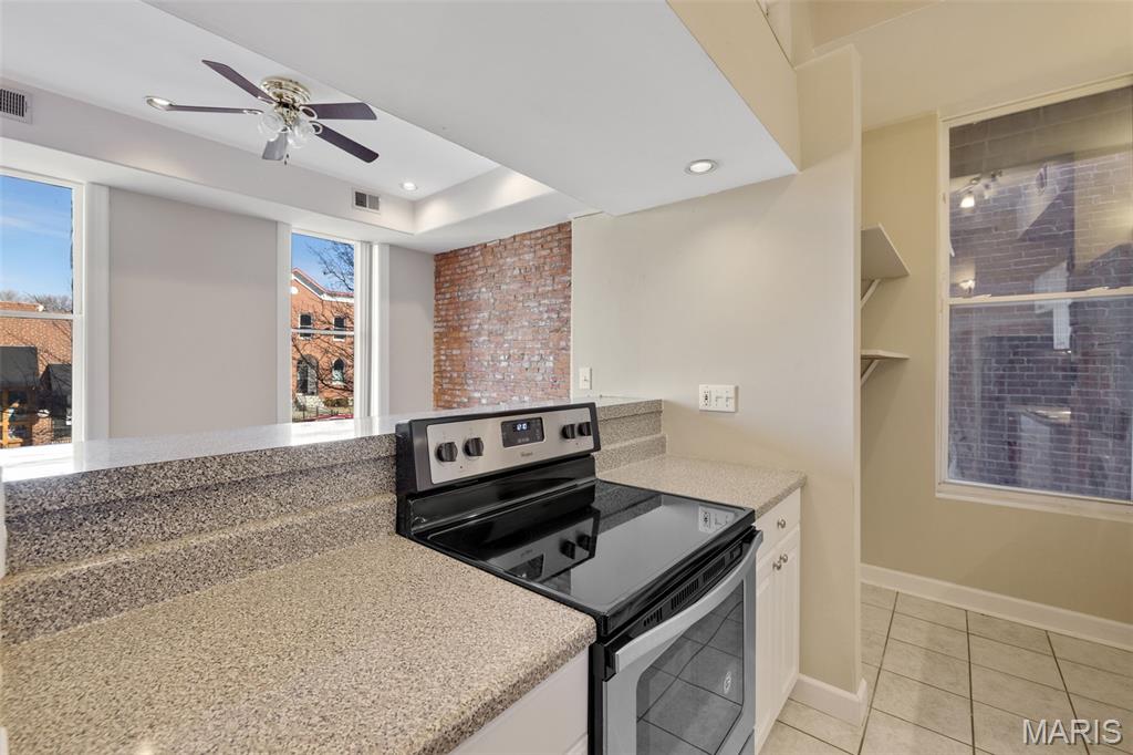 2348 Rutger Street, Unit B St. Louis, MO 63104 - Photo 6 of 20