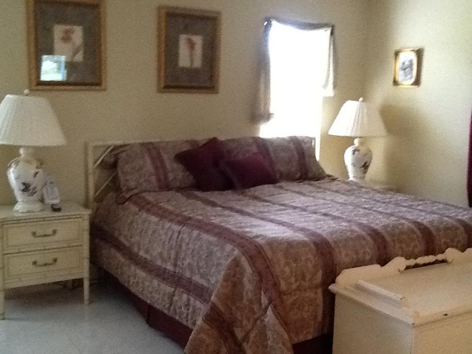 2860 Southwest 13th Street, Unit 101 Delray Beach, FL 33445 - Photo 16 of 70 IMG_1206