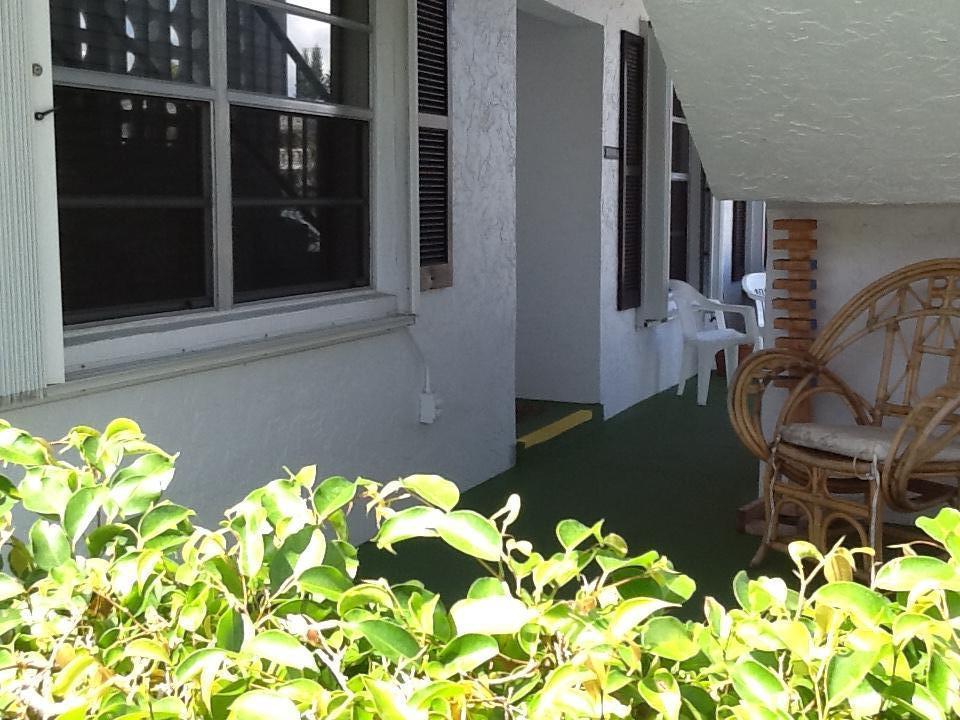 2860 Southwest 13th Street, Unit 101 Delray Beach, FL 33445 - Photo 41 of 70 IMG_1180
