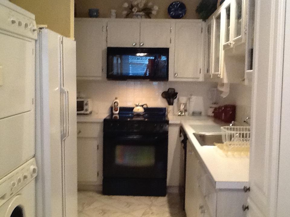 2860 Southwest 13th Street, Unit 101 Delray Beach, FL 33445 - Photo 6 of 70 IMG_1191