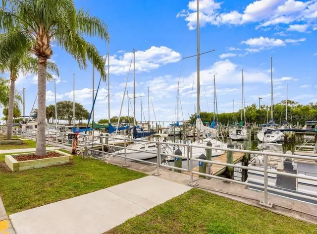 $725,000 | 415 Mapleway, Unit A & B, Safety Harbor, FL 34695