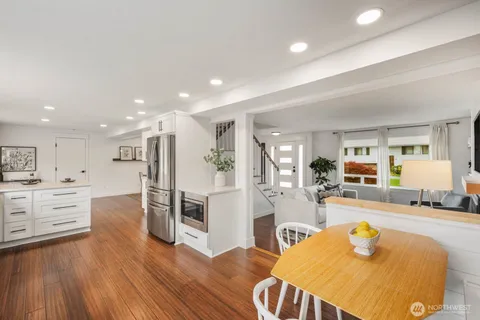 $799,850 | 13080 Southeast 160th Place, Renton, WA 98058