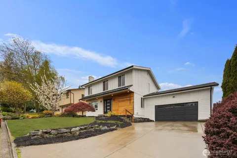 $799,850 | 13080 Southeast 160th Place, Renton, WA 98058