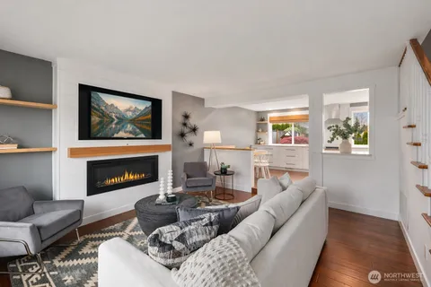 $799,850 | 13080 Southeast 160th Place, Renton, WA 98058