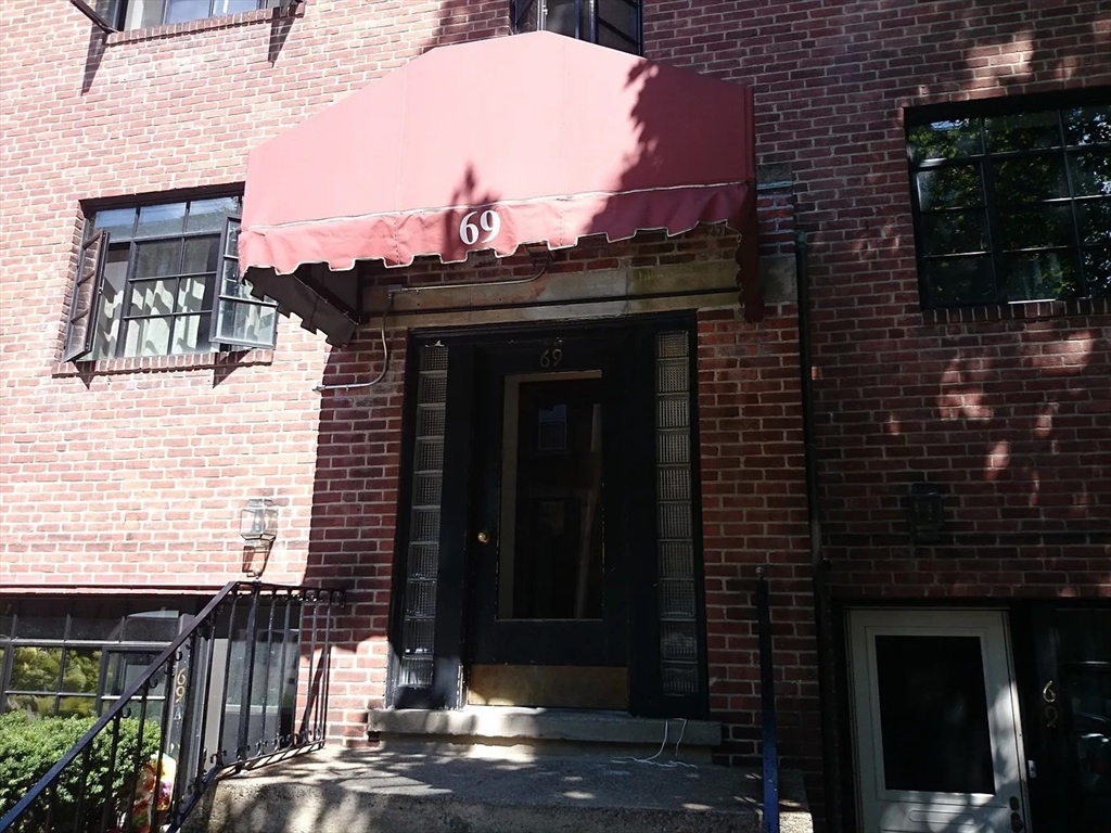 69 A Strathmore Road, Unit 69A Boston, MA 02135 - Photo 2 of 11