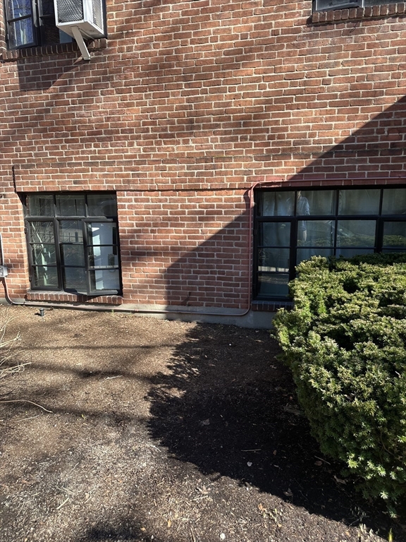 69 A Strathmore Road, Unit 69A Boston, MA 02135 - Photo 4 of 11