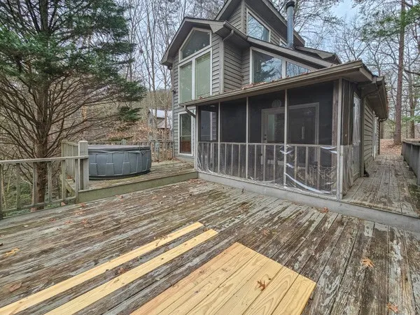 $1,800 | 109 Pine Ridge Road, Ellijay, GA 30536