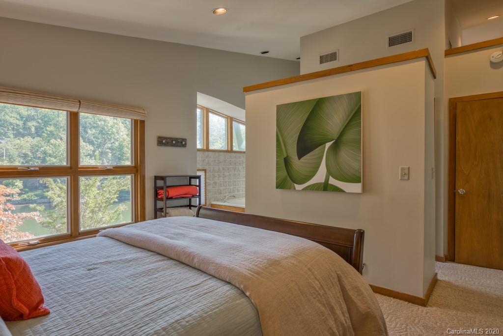275 Lakeview Road Lake Lure, NC 28746 - Photo 25 of 47 Gallery Image 25