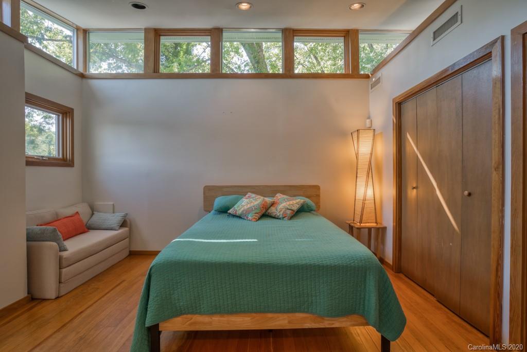 275 Lakeview Road Lake Lure, NC 28746 - Photo 31 of 47 Gallery Image 31