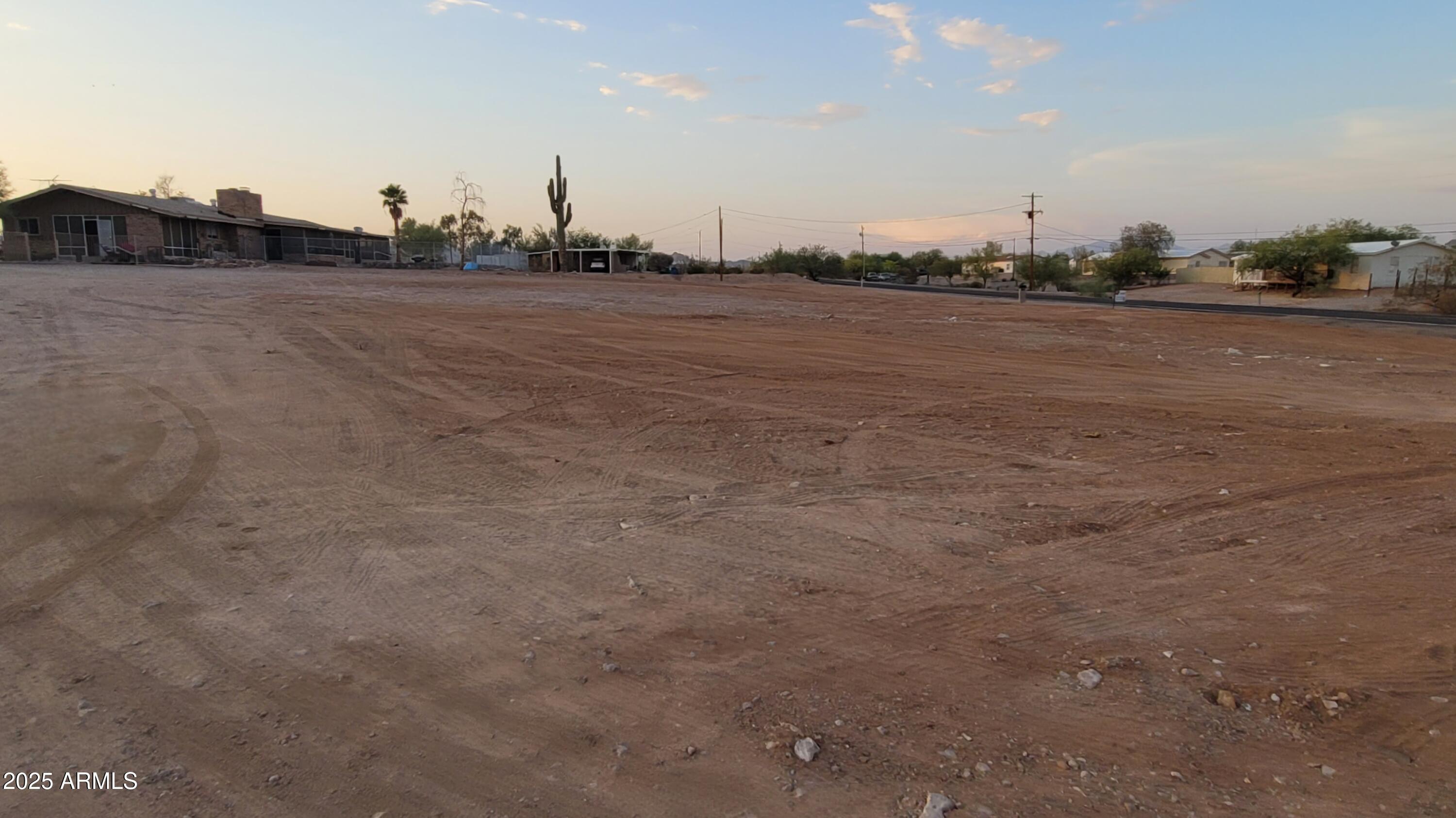 522 South Cortez Road Apache Junction, AZ 85119 - Photo 14 of 58 20250811_190715