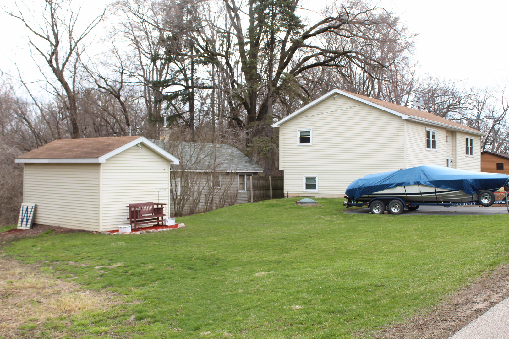 28451 Valley Road Ingleside, IL 60041 - Photo 18 of 21 a view of a house with backyard