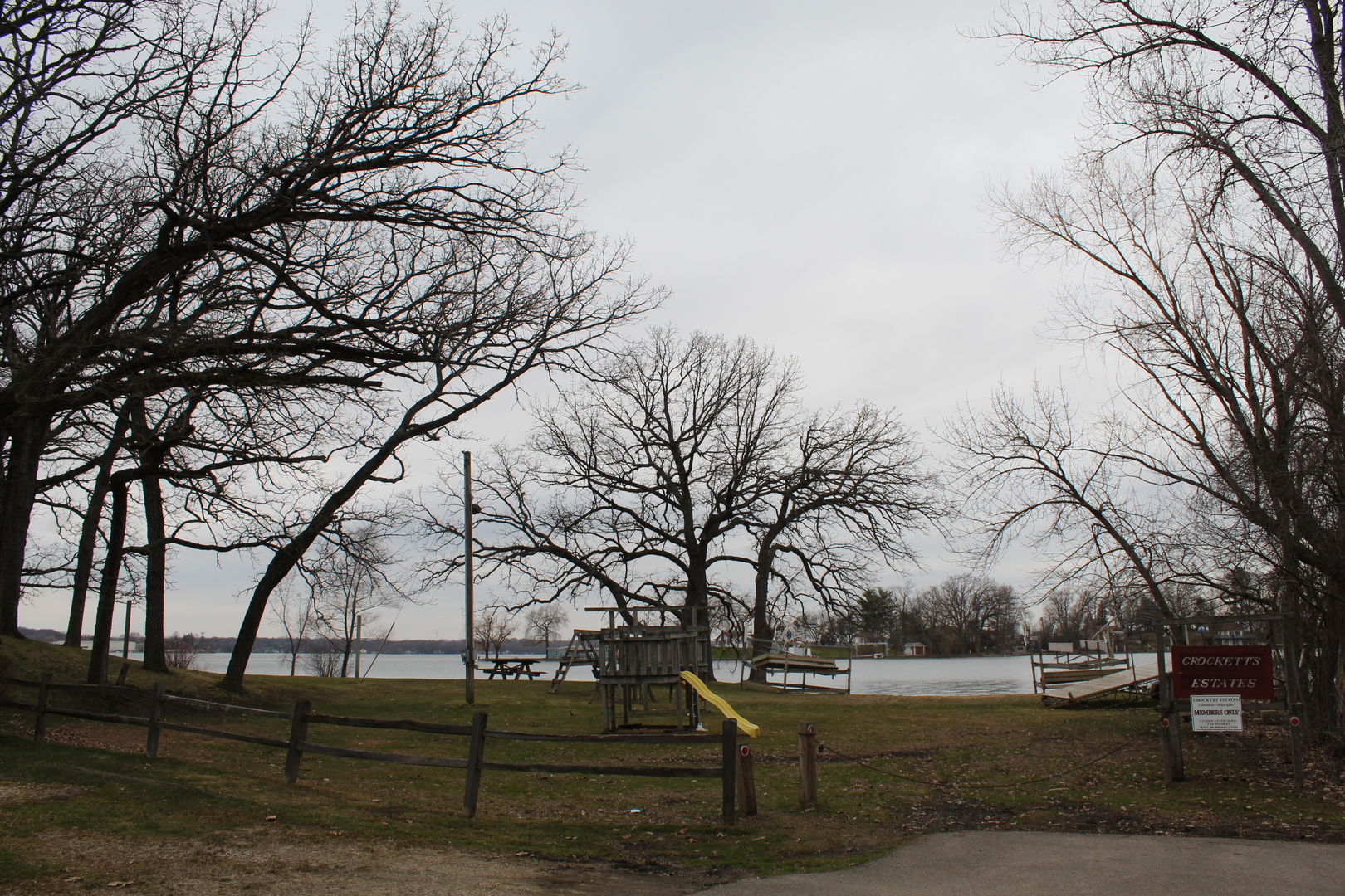 28451 Valley Road Ingleside, IL 60041 - Photo 19 of 21 a view of park with tree