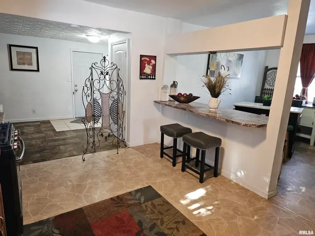 $69,900 | 2115 North Bourland Avenue, Peoria, IL 61604