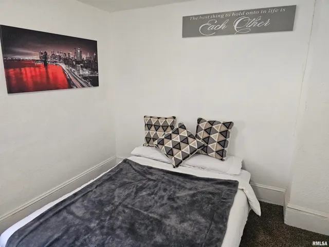 $69,900 | 2115 North Bourland Avenue, Peoria, IL 61604