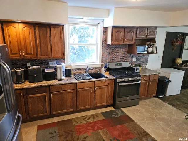 $69,900 | 2115 North Bourland Avenue, Peoria, IL 61604