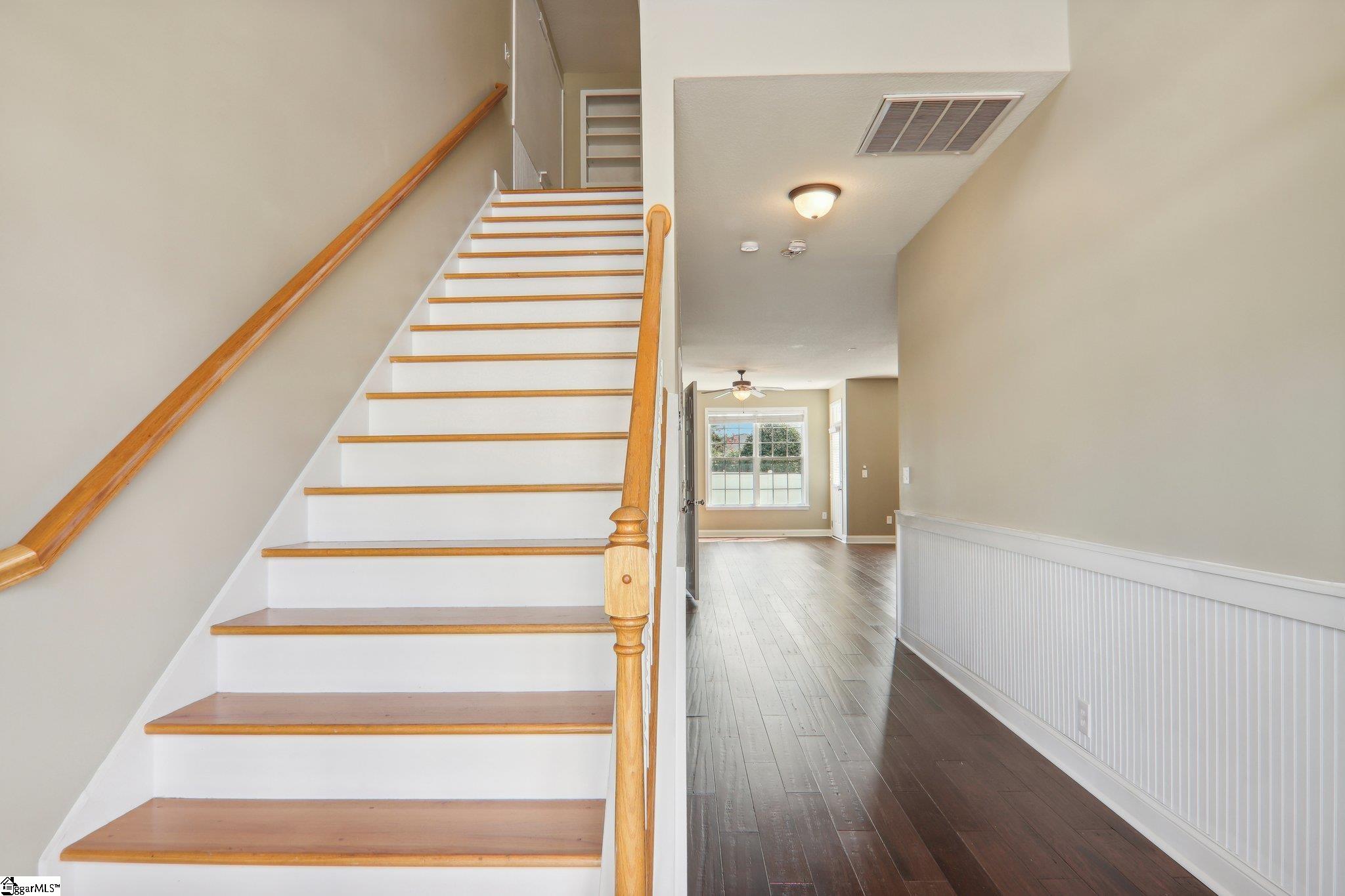 64 Roselite Circle Greer, SC 29650 - Photo 4 of 32 Gallery Image 4