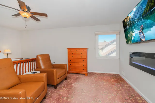 $1,800,000 | 5 Haywood Street | Tottenville