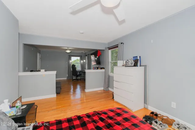 $1,800,000 | 5 Haywood Street | Tottenville