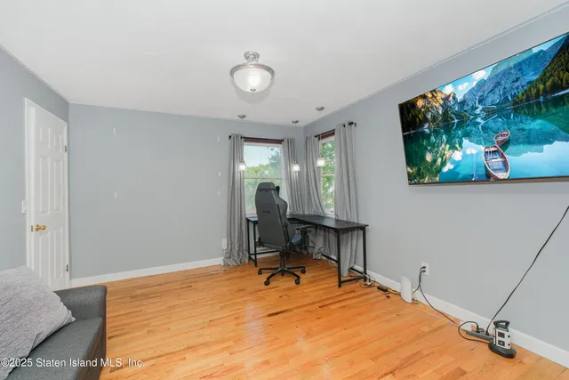 $1,800,000 | 5 Haywood Street | Tottenville