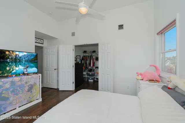 $1,800,000 | 5 Haywood Street | Tottenville