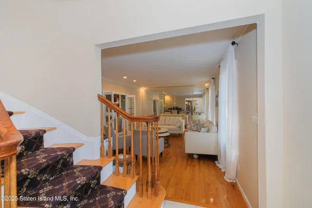 $1,800,000 | 5 Haywood Street | Tottenville