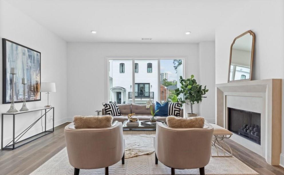 3667 Peachtree Road Northeast, Unit 19 Atlanta, GA 30319 - Photo 11 of 26