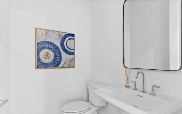 $6,000 | 3667 Peachtree Road Northeast, Unit 19, Atlanta, GA 30319