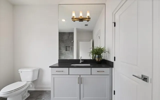 $6,000 | 3667 Peachtree Road Northeast, Unit 19, Atlanta, GA 30319