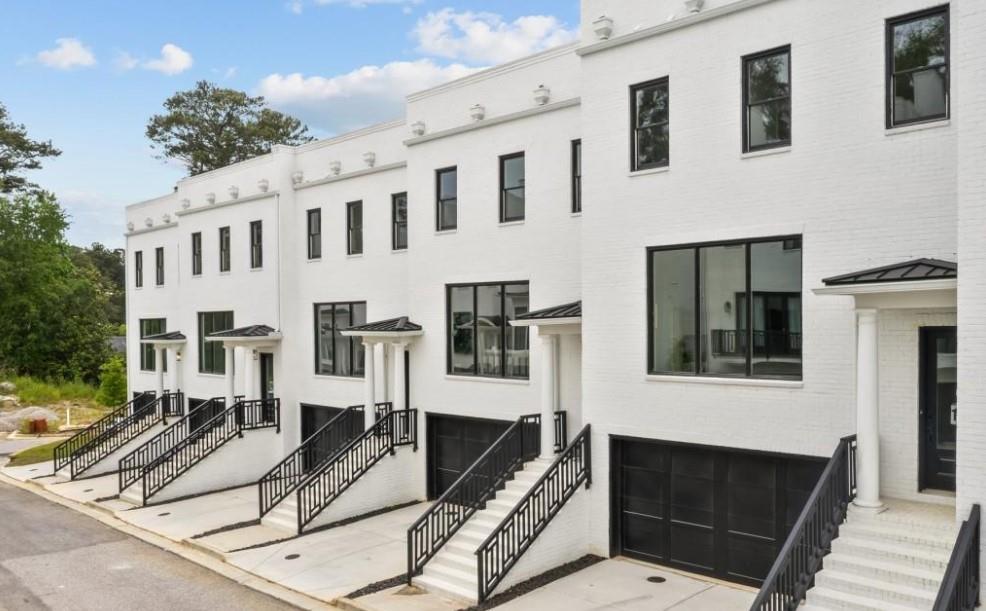 3667 Peachtree Road Northeast, Unit 19 Atlanta, GA 30319 - Photo 3 of 26