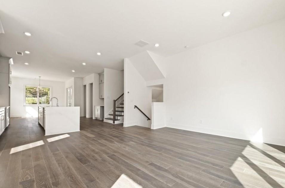 3667 Peachtree Road Northeast, Unit 19 Atlanta, GA 30319 - Photo 5 of 26