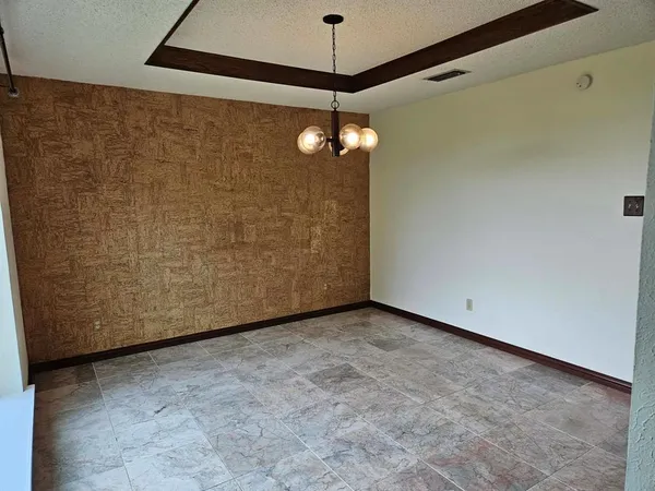 $2,300 | 3921 Whiterock Trail, Garland, TX 75043